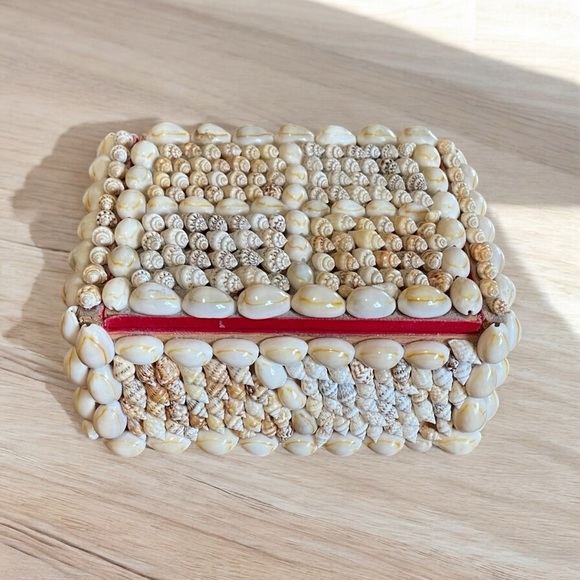 Vintage Hand Crafted Embellished Wood box Various Shapes-Sizes Sea Shells. - Picture 3 of 10